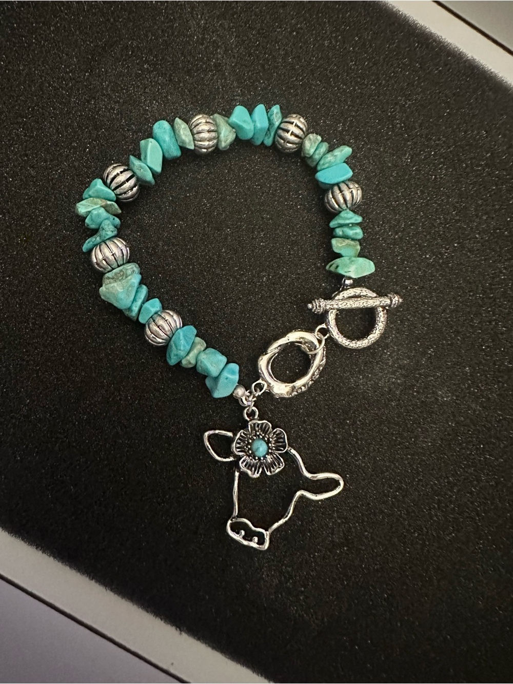 Turquoise Chip Bead Highland Cow Charm Bracelet